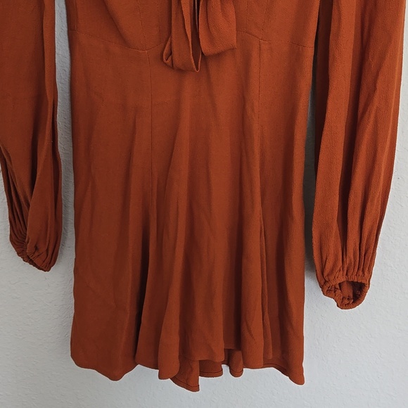 Reformation Women’s Long-Sleeve Tie-Neck A-Line Dress in Rust Size 2 - Picture 6 of 10